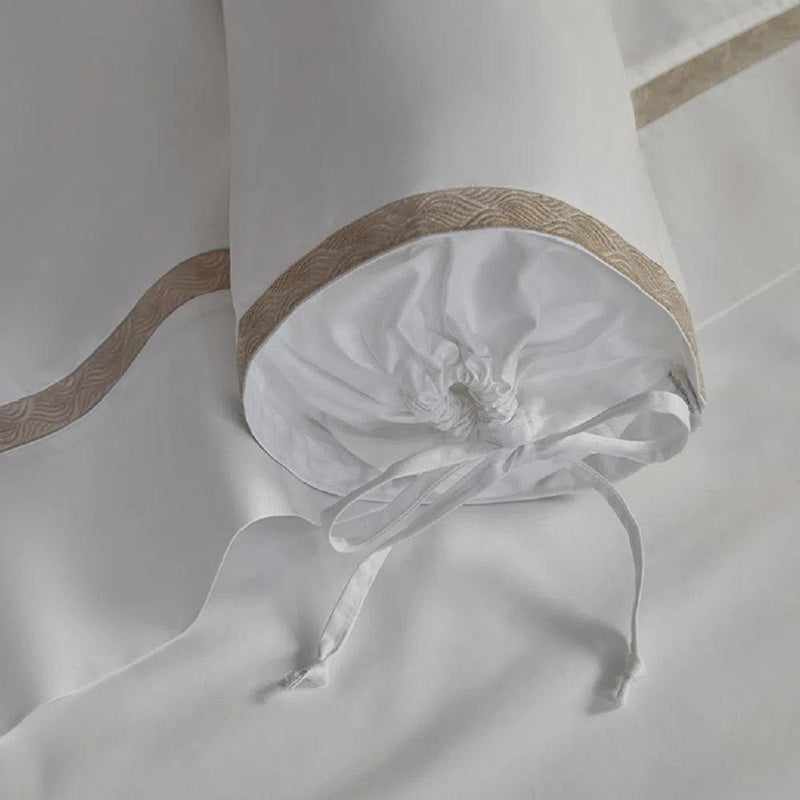 Kit de Cama 1000 Fios Cetim 100% Algodão Egípcio Mirtina Branco/Legno - Lençóis + Fronhas + Edredom - Loja Online